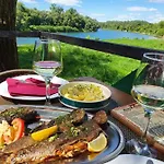 Etno Konaciste-restoran Stara Civija Сasa de vacaciones Bosanska Dubica