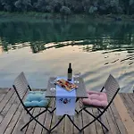 Etno Konaciste-restoran Stara Civija *